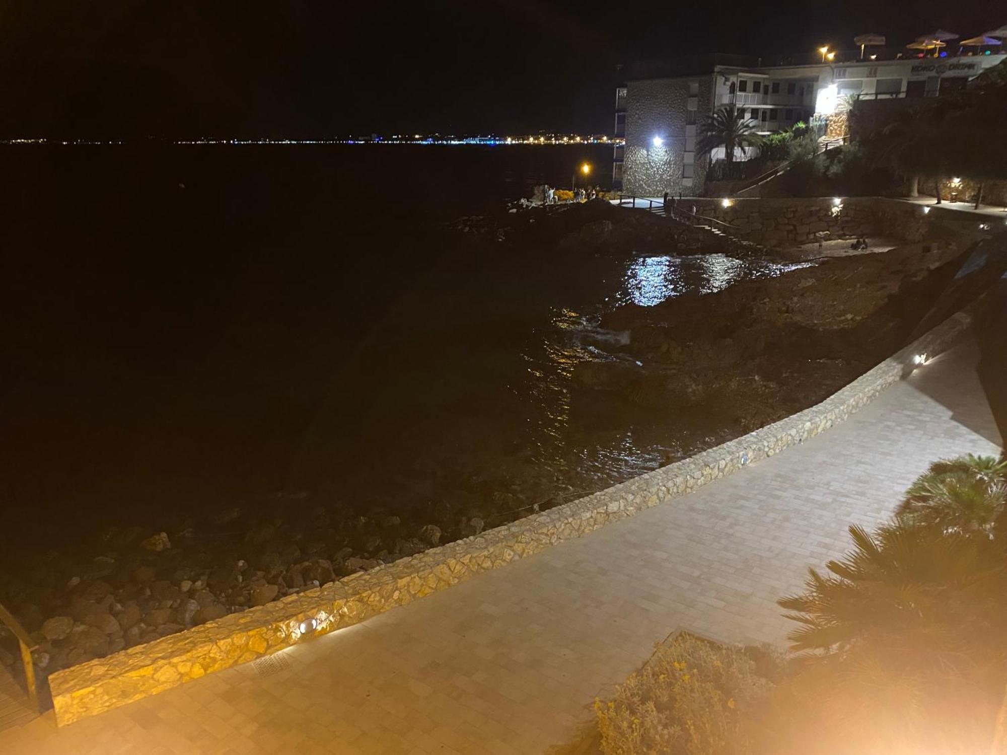 Tarracohomes-Apartamento En Salou Con Vistas Al Mar Y Ac Ngoại thất bức ảnh